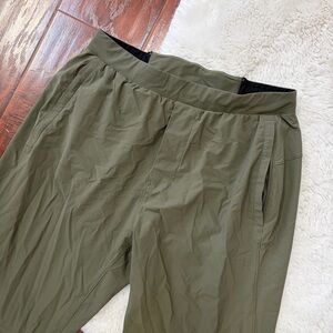 Lululemon Olive Green Men's Pants